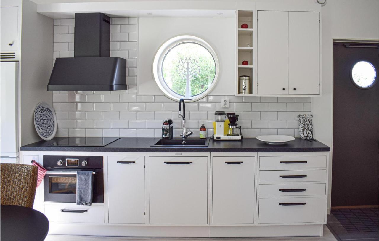 Beautiful Apartment In Lagan With House Sea View Exteriör bild